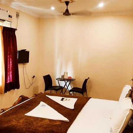 Hotel Supreme Ac Rāmeswaram Dış mekan fotoğraf