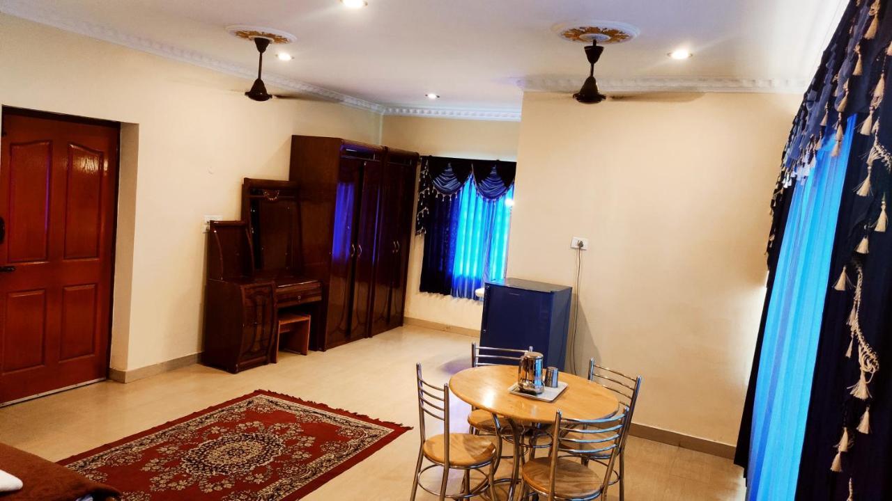 Hotel Supreme Ac Rāmeswaram Dış mekan fotoğraf