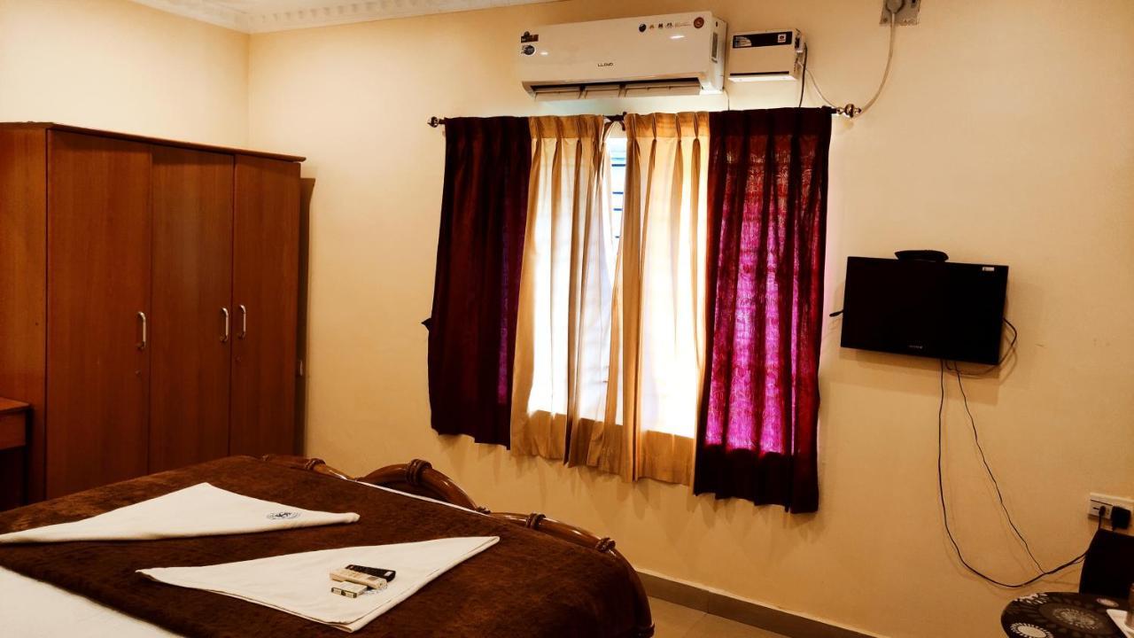 Hotel Supreme Ac Rāmeswaram Dış mekan fotoğraf
